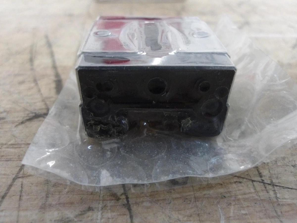 THK YIJ67416-SSR15XV BLOCK LINEAR BEARING (LOT OF 3) #95241G NIB
