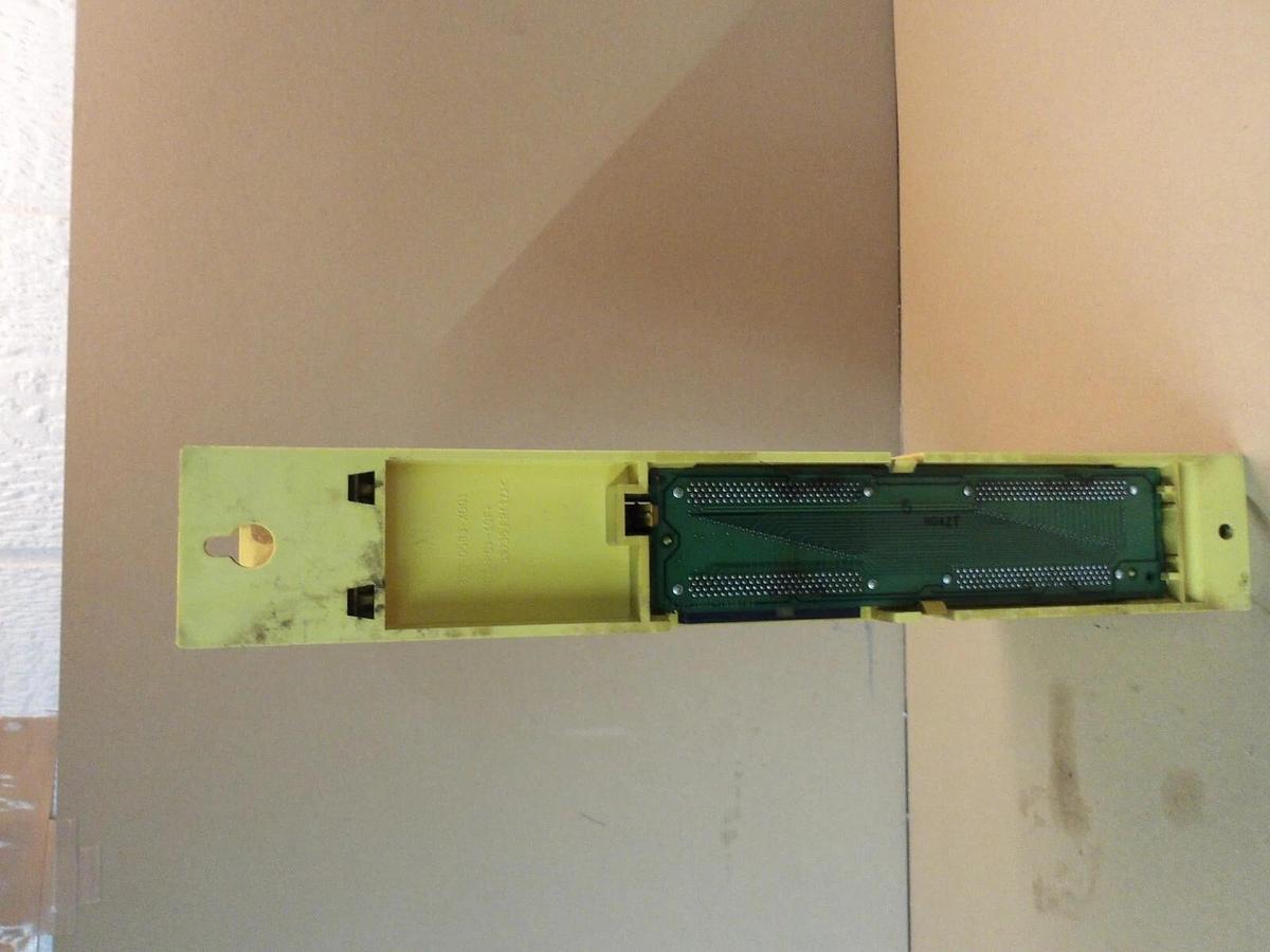 Used FANUC A02B-0259-B501/A16B-2200-0260/11C POWER MATE, #42150G USED