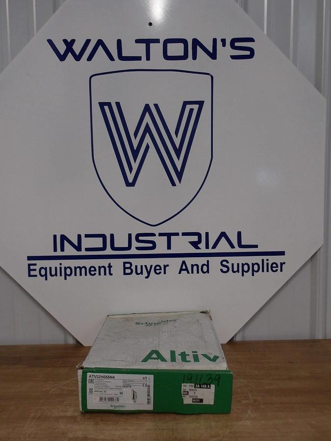 SCHNEIDER - TELEMECANIQUE - ALTIVAR 3/4 HP SPEED DRIVE, #2241020G NIB