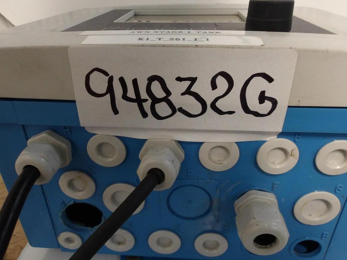 Used ENDRESS HAUSER CM442-2CN9/0 LIQUILINE FIELD CONTROLLER, #94832G USED