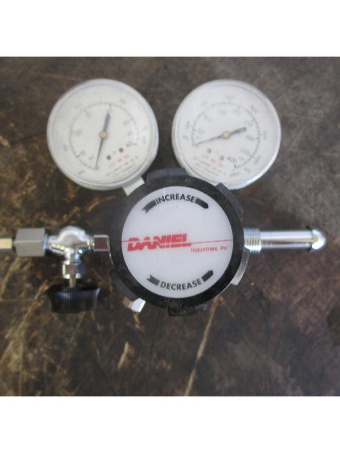 DANIEL 2022651-0XA SINGLE STAGE GAS REGULATOR