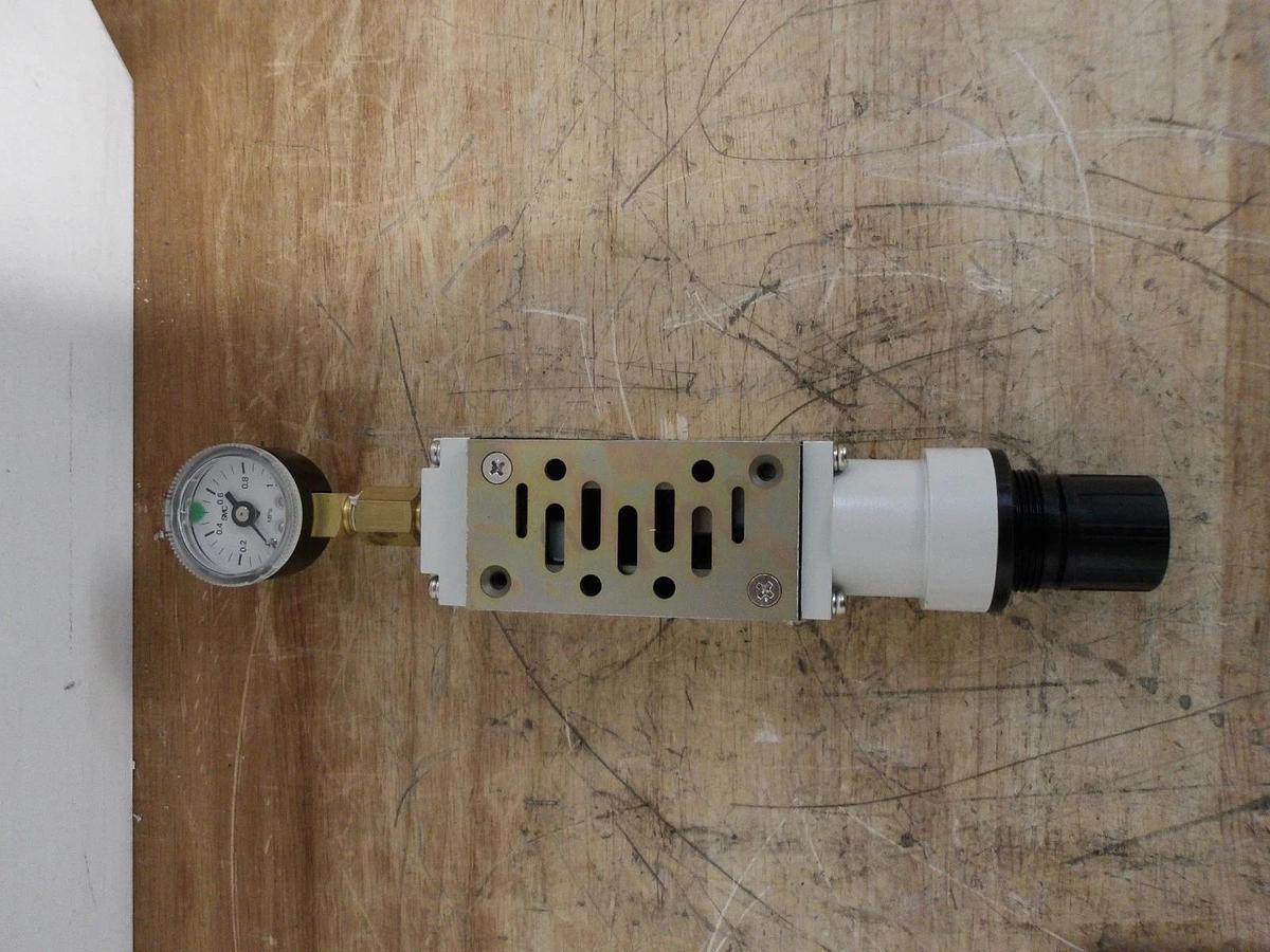 SMC ARB210-00-B-X204 PNEUMATIC VALVE, #78200G NIB