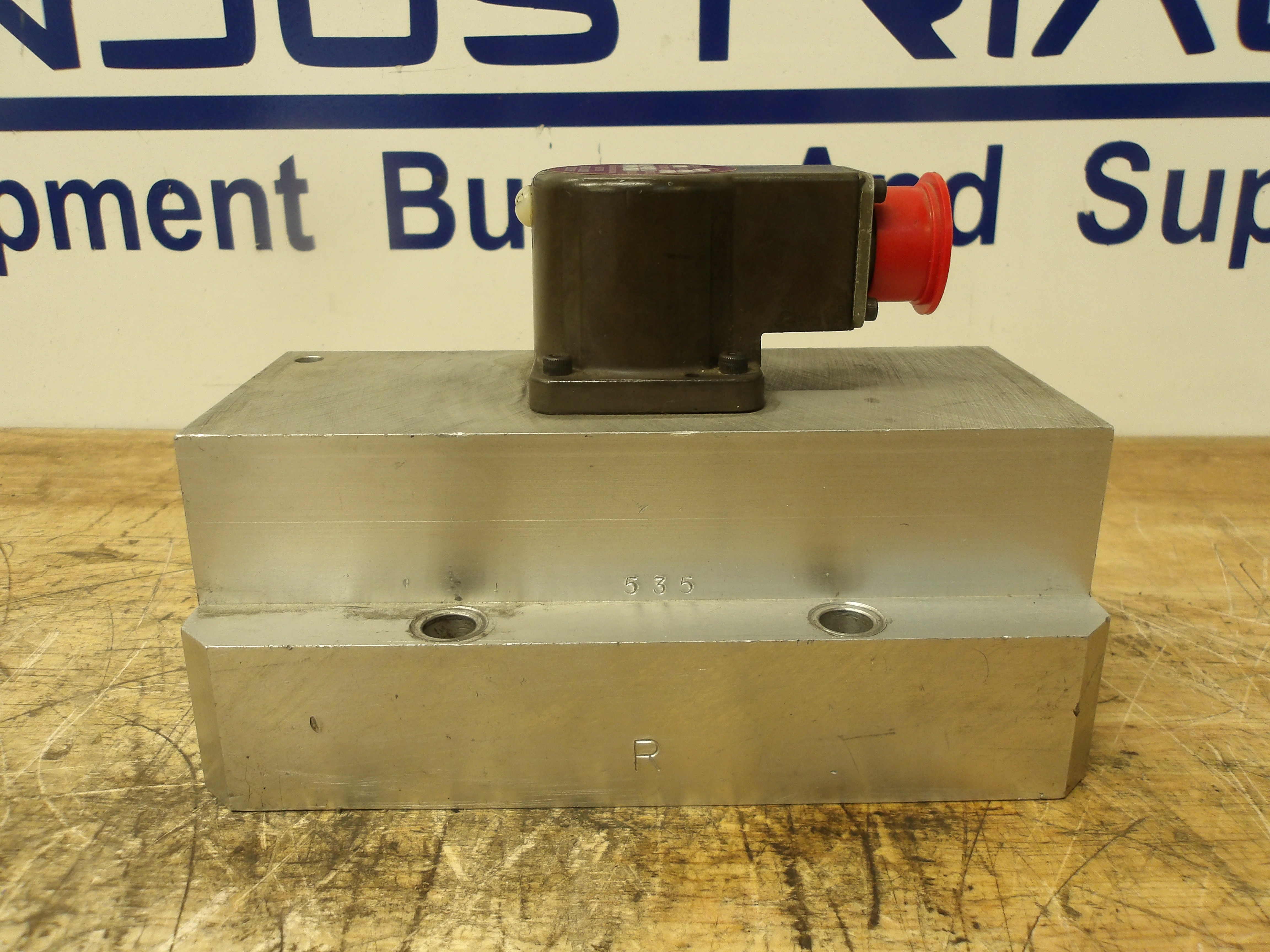 Used ATCHLEY 261-178 SERVO VALVE, #8311008G USED