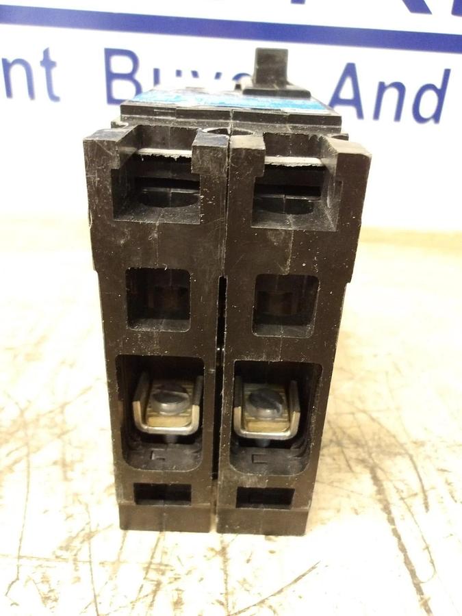 Used SIEMENS 20 AMP CIRCUIT BREAKER, 240-250 V, #512146G NEW