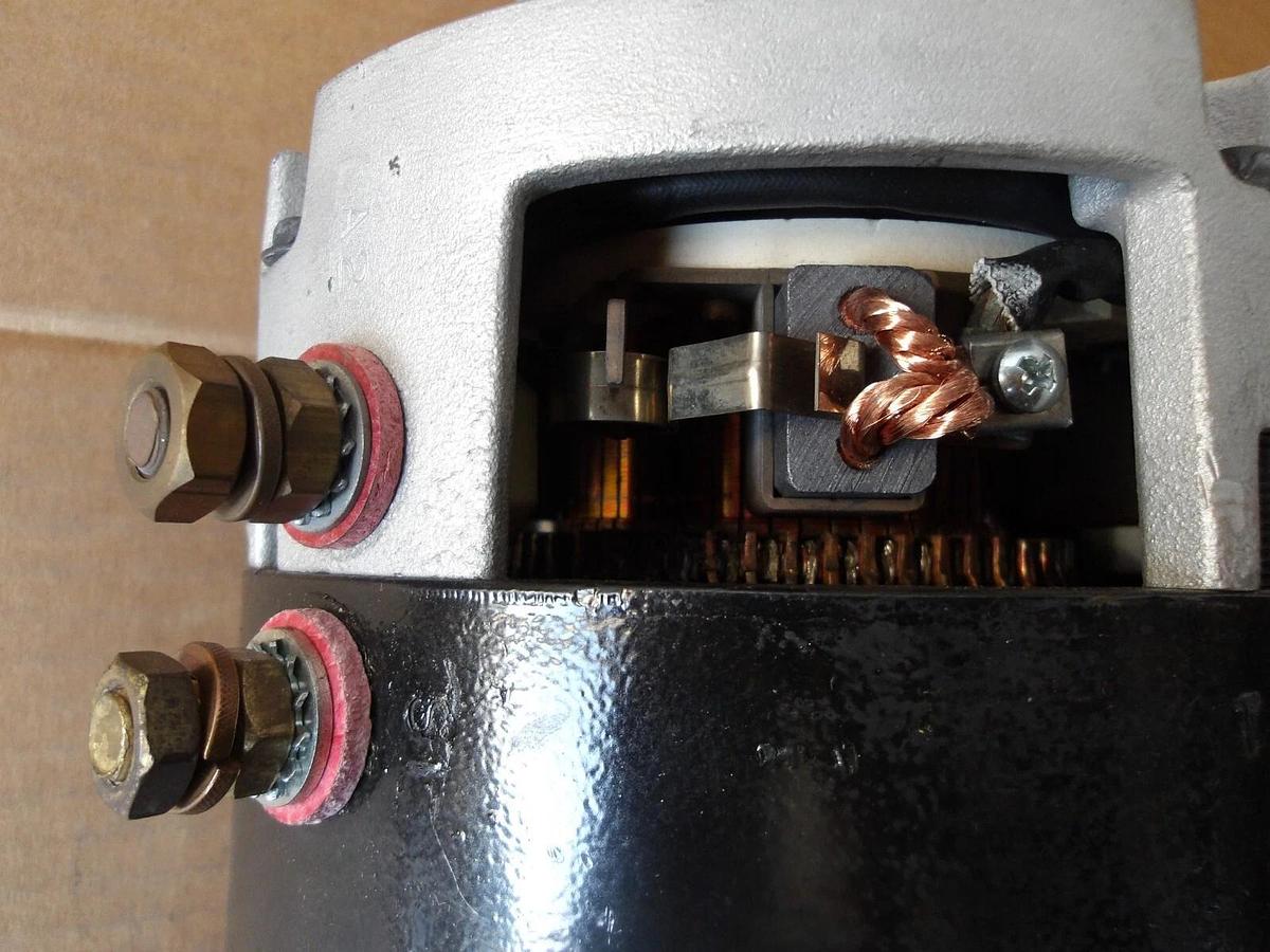 Used RAYMOND 570-450/500TM/TM-6463 CAROLINA HANDLING FORKLIFT MOTOR, #1030917G REMAN
