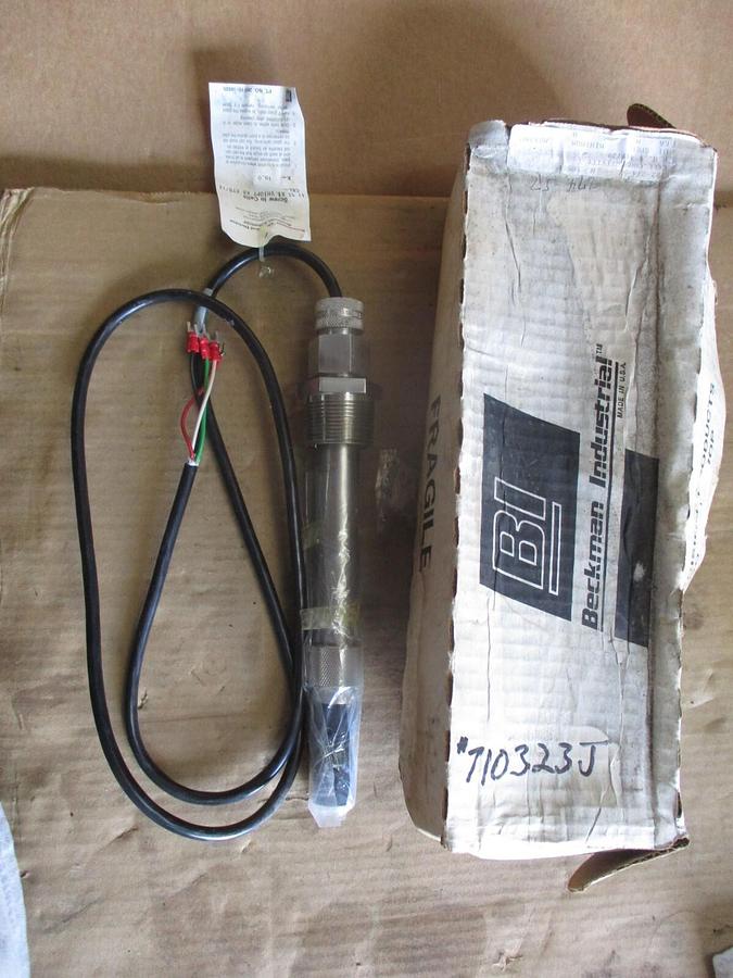 ROSEMOUNT 265-10758625 SCREW-IN CELL SENSOR, #710323J NIB