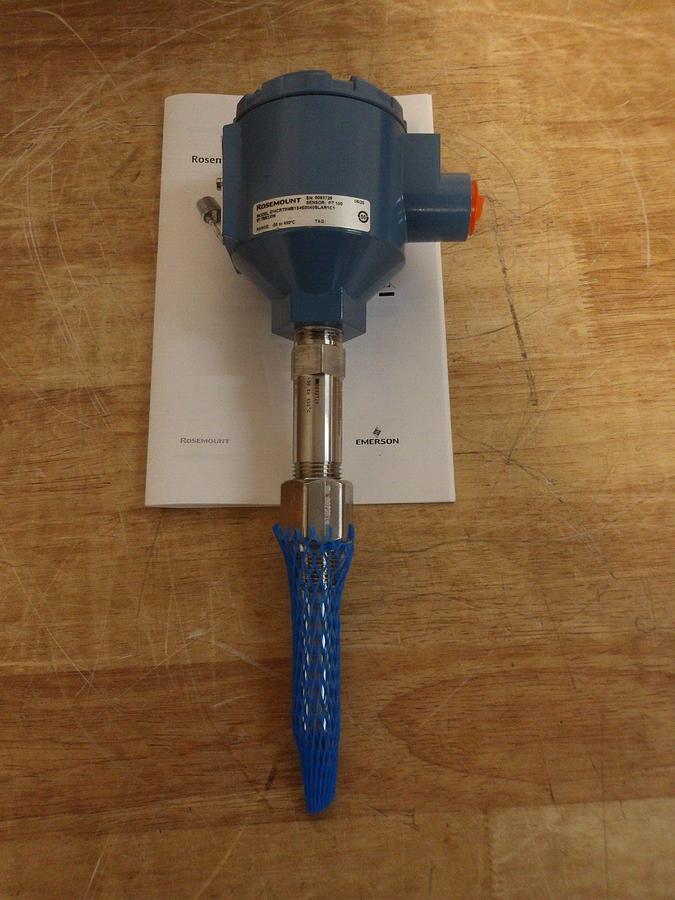 ROSEMOUNT 214C SENSOR TRANSMITTER, PT100, #318930G NIB