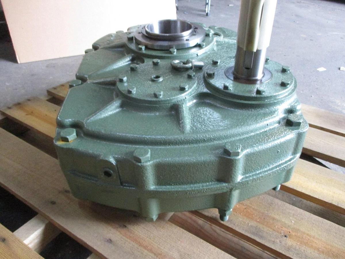 Used ICC TXS-8 TORQUE-ARM SPEED REDUCER, #8311037JW NEW
