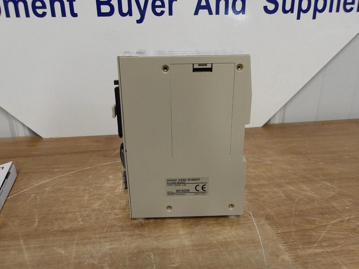 OMRON D2 CODE READER V530-R160EP, 24 V, #218205G NIB