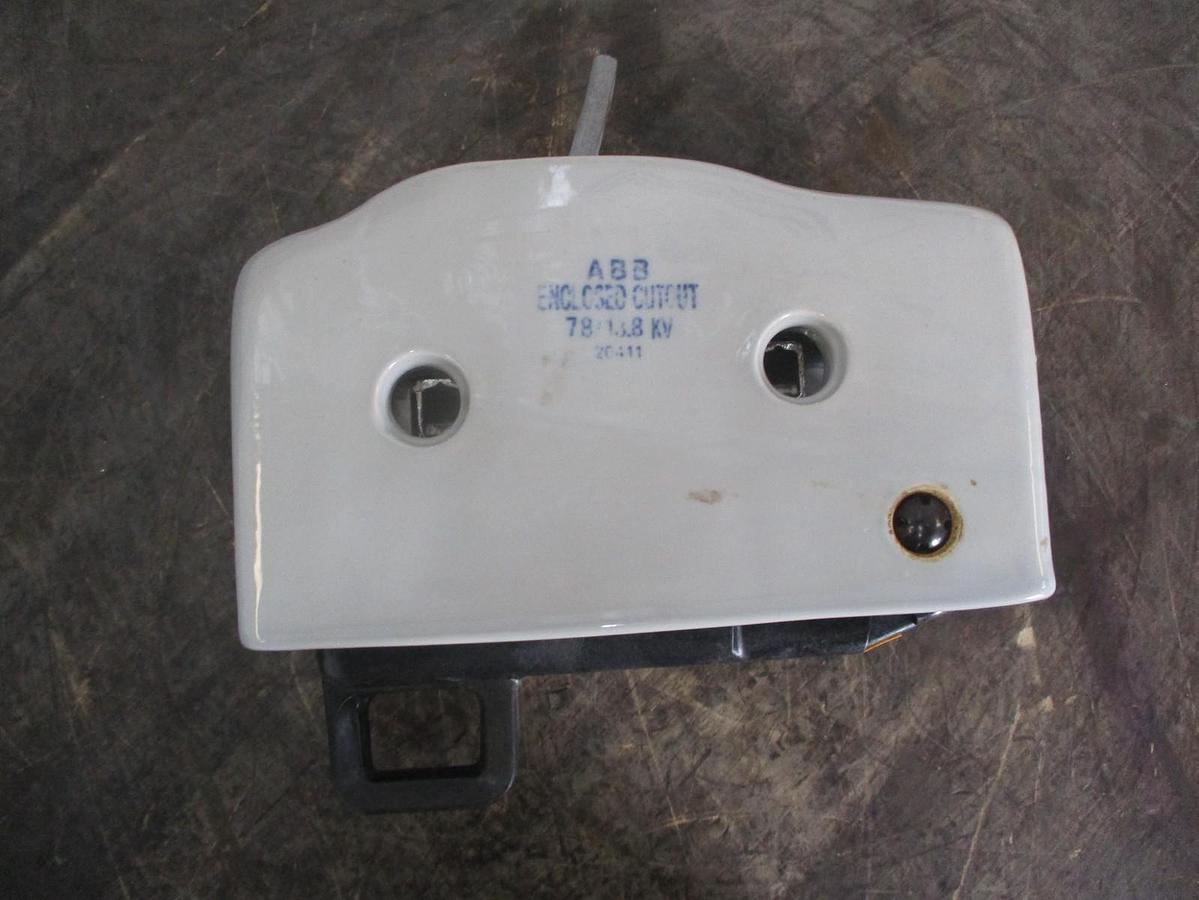 ABB 7.8 KV 100A FUSE CUTOUT / CROSSARM BRKT EU/EUH, #33200J NIB