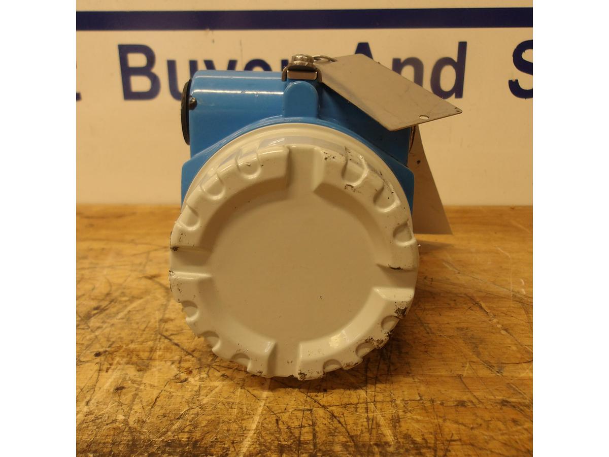 Used ENDRESS HAUSER FTL50-AGM2AA4E5A LEVEL TRANSMITTER