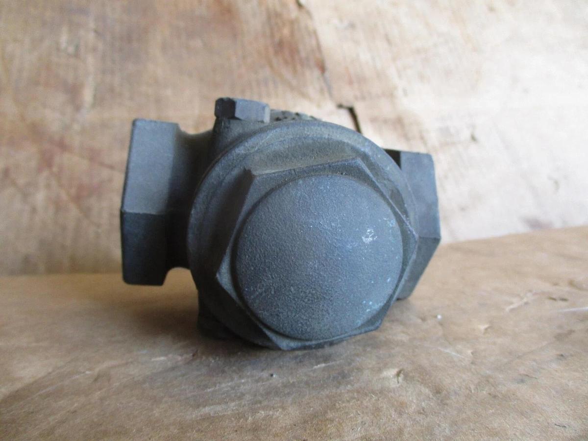 Used WALWORTH 1-1/4" BRONZE CHECK VALVE, #917336J NEW
