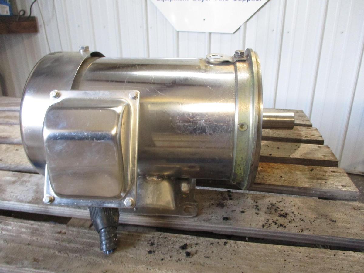 Used STERLING 3 HP STAINLESS MOTOR, FR 182TC, 1745 RPM, 208-230/460 V, #610916J USED