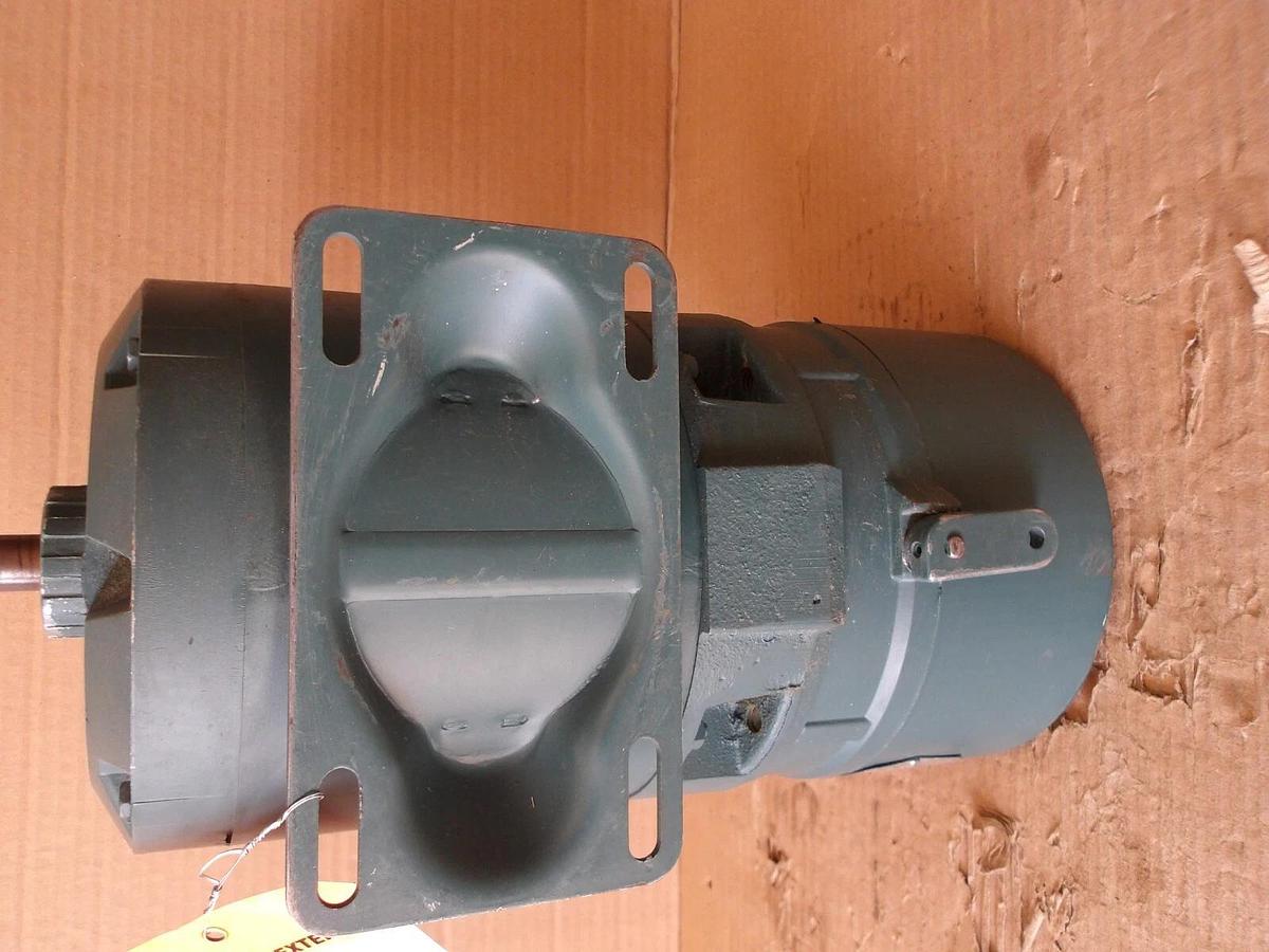 Used RELIANCE 1/2 HP DUTY MASTER AC MOTOR W/ BRAKE, FR L56, #1011100G NEW