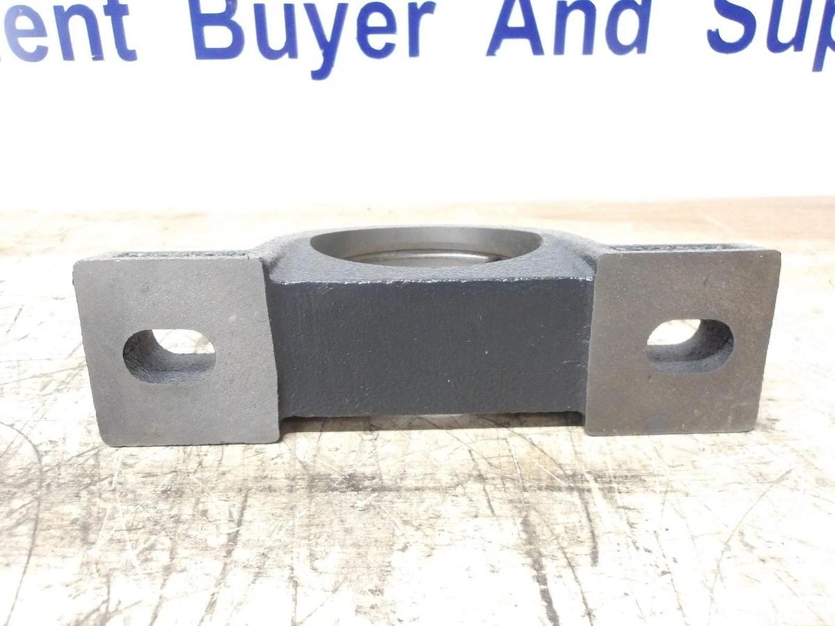 IPTCI P207 BEARING HOUSING PILLOW BLOCK, #731830G NIB
