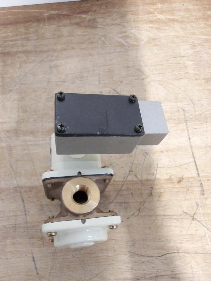 Used SMC 1FW510-03-66 FLOW SWITCH 1/2", #429227G NEW