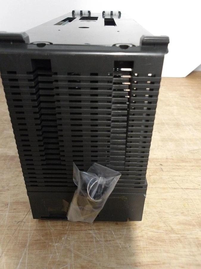 MITSUBISHI Q3ACPU MELSEC CPU MODULE, #310235G NIB