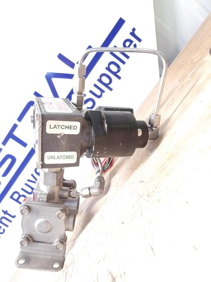 Used ASCO RED HAT S/S 3-WAY 1/2" SOLENOID VALVE EV8308G351, #61927G USED