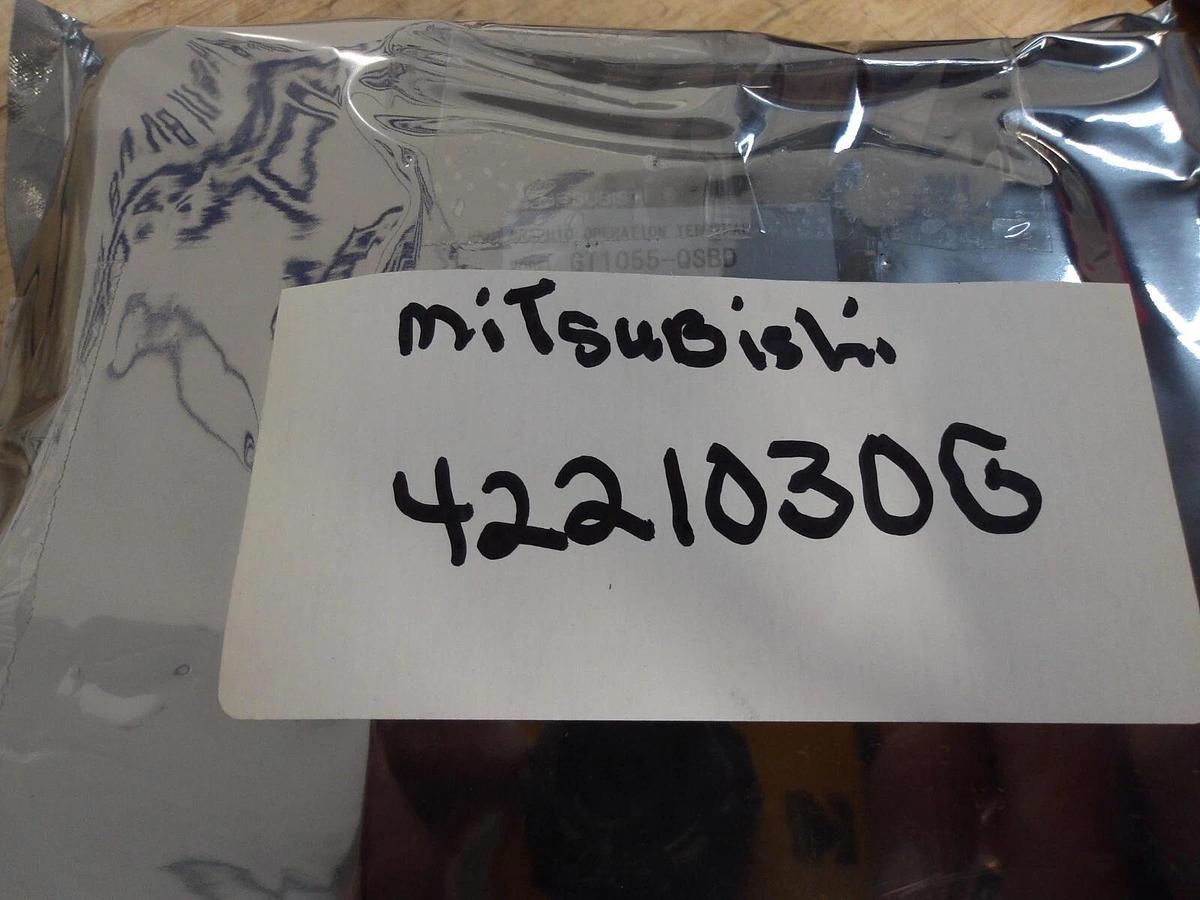 Used MITSUBISHI GT1055-QSBD GRAPHIC OPERATION TERMINAL 24 V, #4221030G NEW