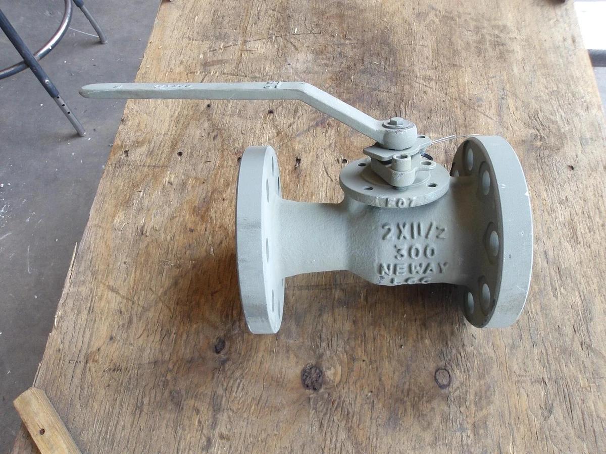 Used NEWAY 300 REDUCED PORT BALL VALVE, #813915 NEW