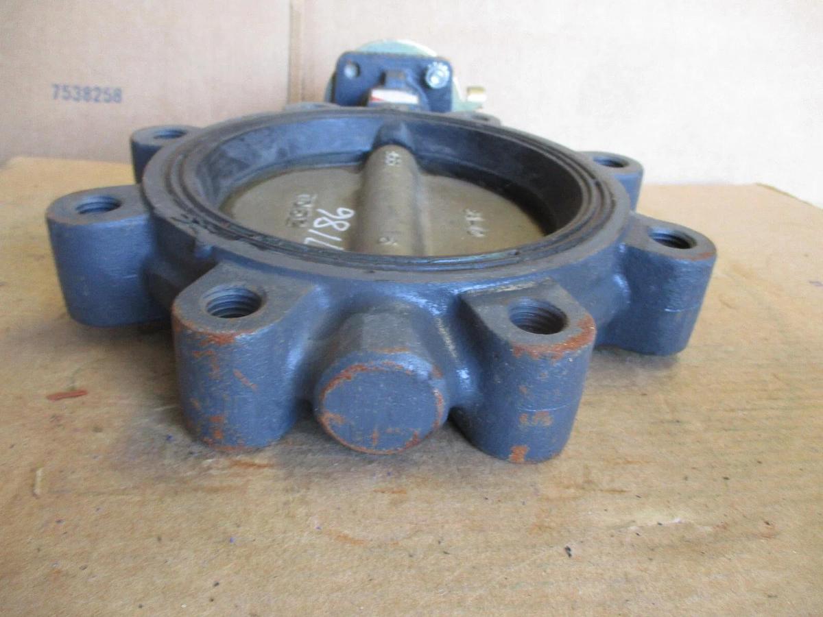 Used NIBCO 6" BUTTERFLY VALVE (NO HANDLE) #4221230J NEW