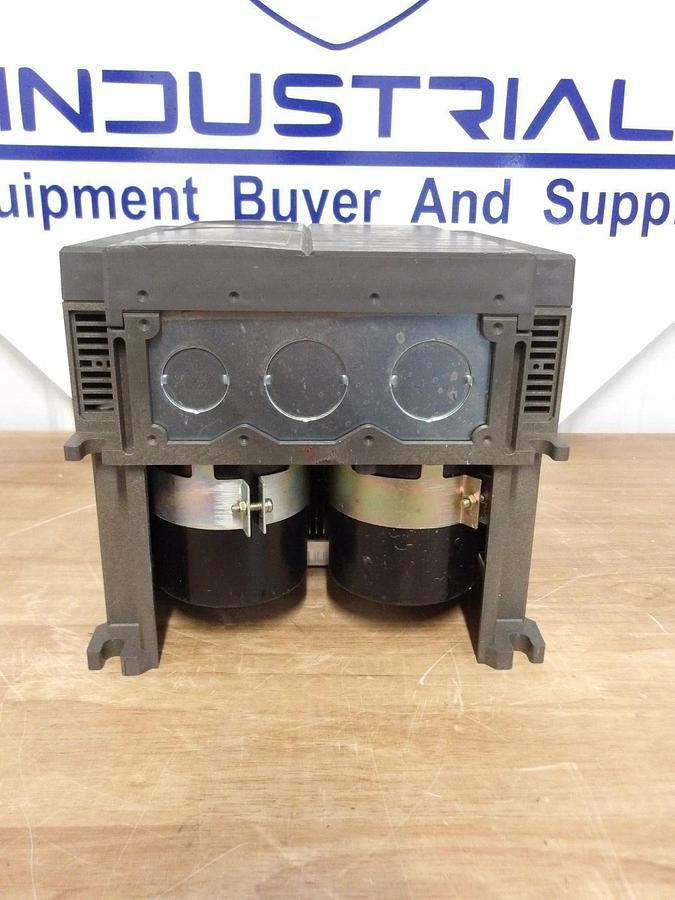 Used FUJU FRENIC 5000G11 MOTOR CONTROLLER FRN7.5G11S-4, #2101230G NEW