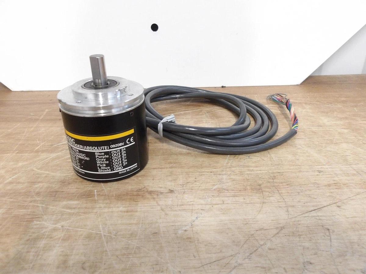 Used OMRON E6F-AG5C ABSOLUTE ROTARY ENCODER, #312130G NEW