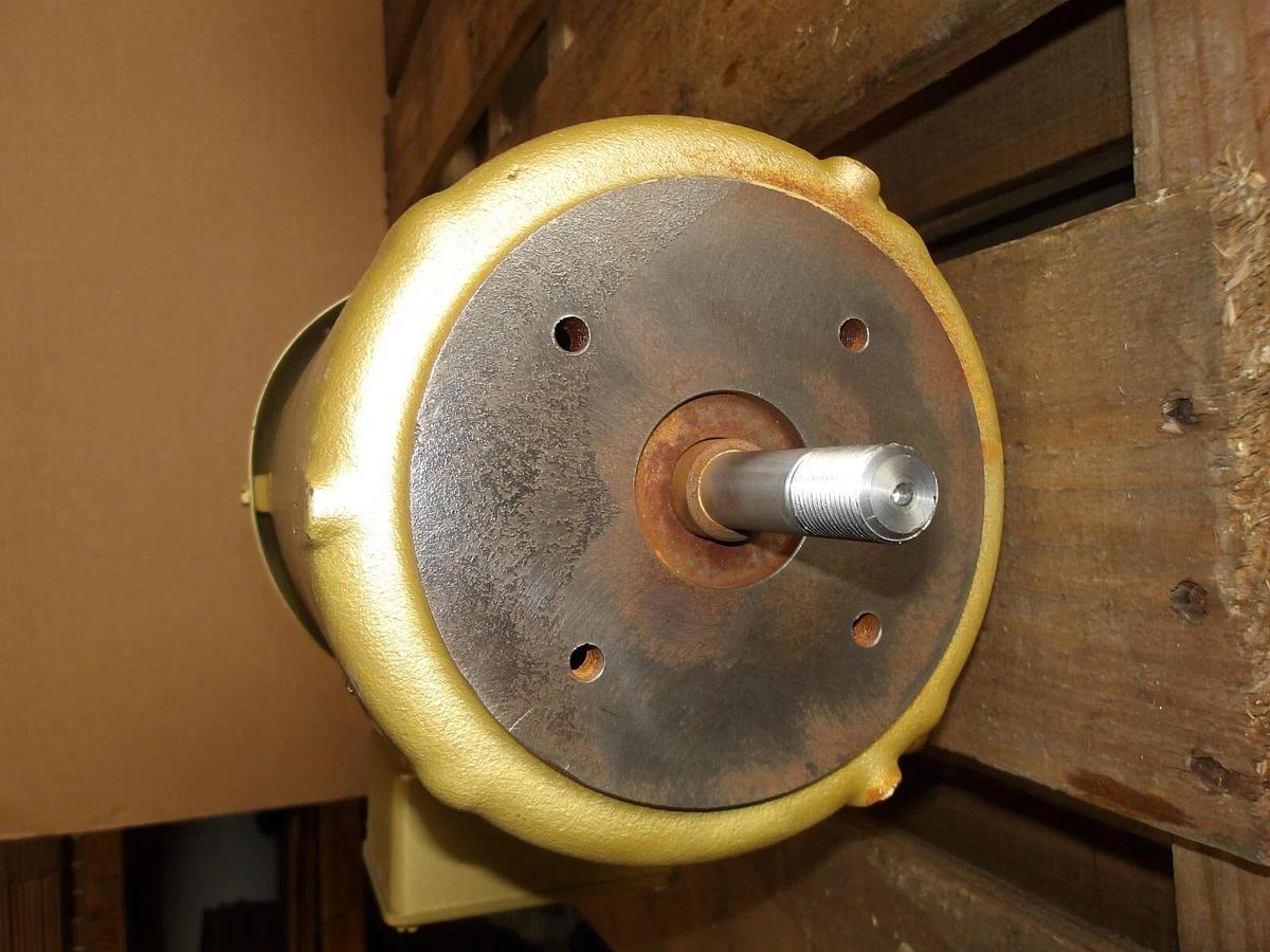 Used BALDOR RELIANCE 2 HP SUPER-E MOTOR, FR 56YZ, 3490 RPM, 230/460 V, #11211015G NEW