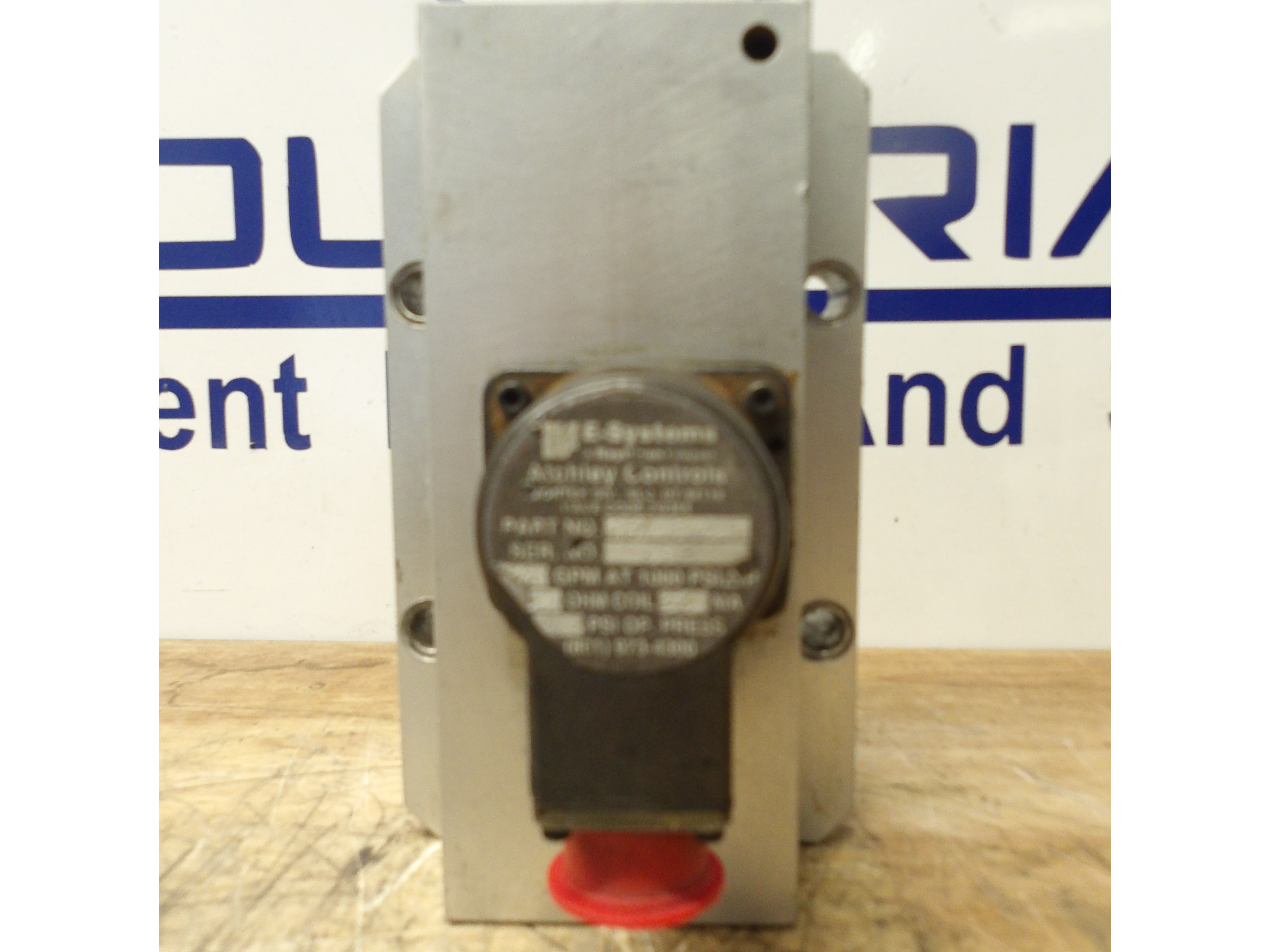 Used ATCHLEY 261-5606 SERVO VALVE, #831 USED