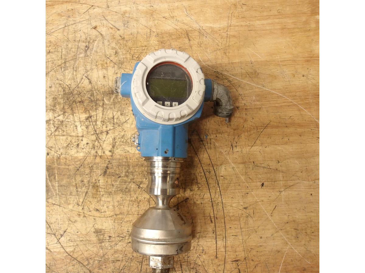 Used ENDRESS HAUSER PMP75-6DPDM3/101 CERABARS PRESSURE TRANSMITTER