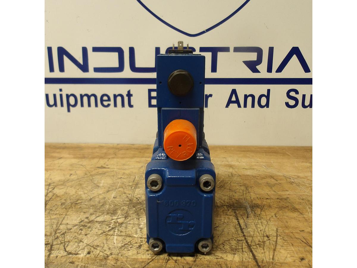 Used REXROTH 4WE-6-D62/EG24N9K4-CSA DIRECTIONAL VALVE