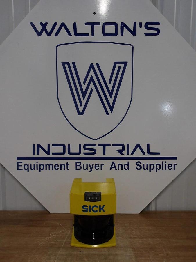 Used SICK PLS101-312 SAFETY LASER SCANNER 24 V, #225251G USED