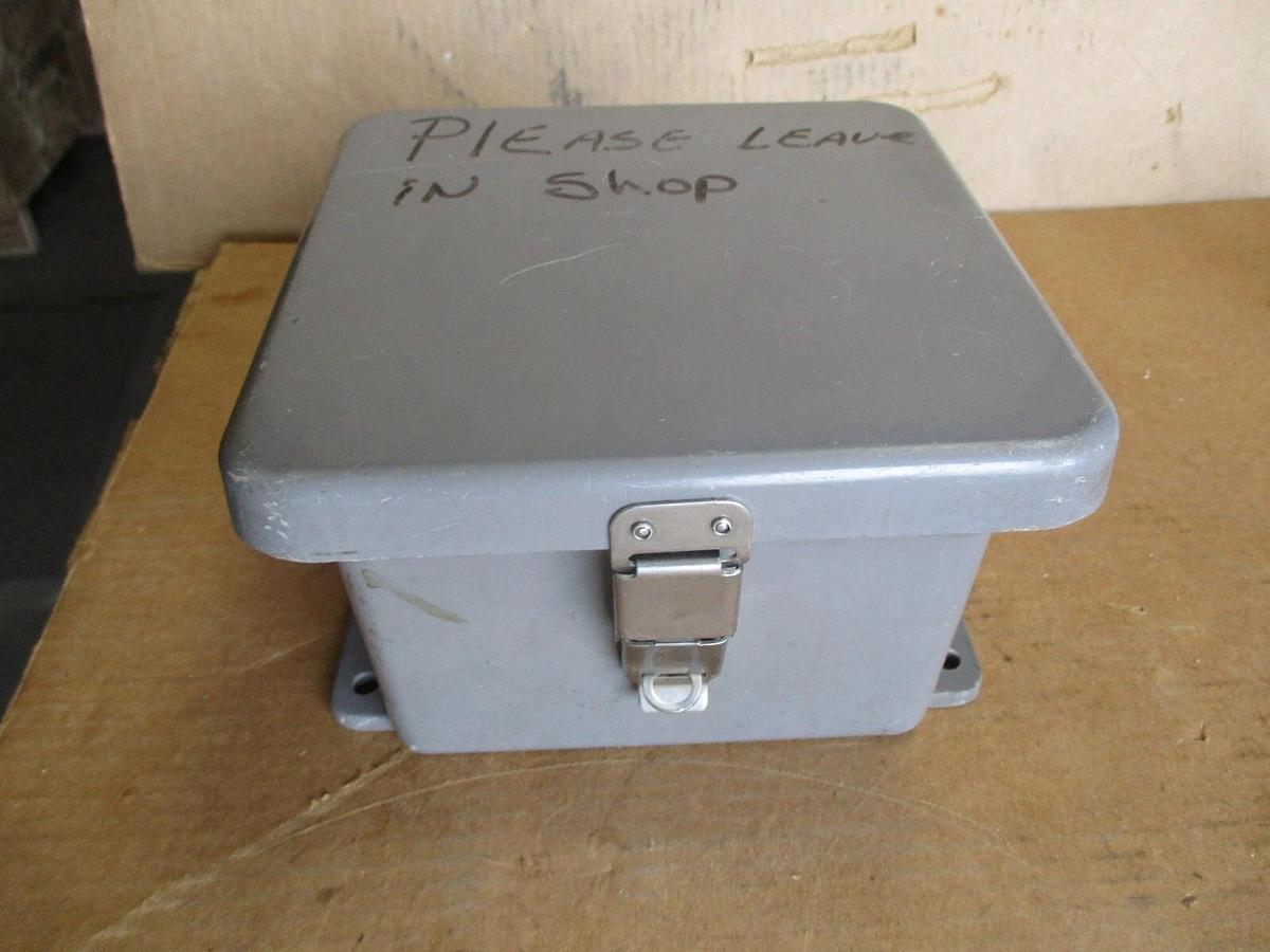 Used QUARTECH NUMERIC ENTRY / DISPLAY STATION 115 V, #4251016J USED