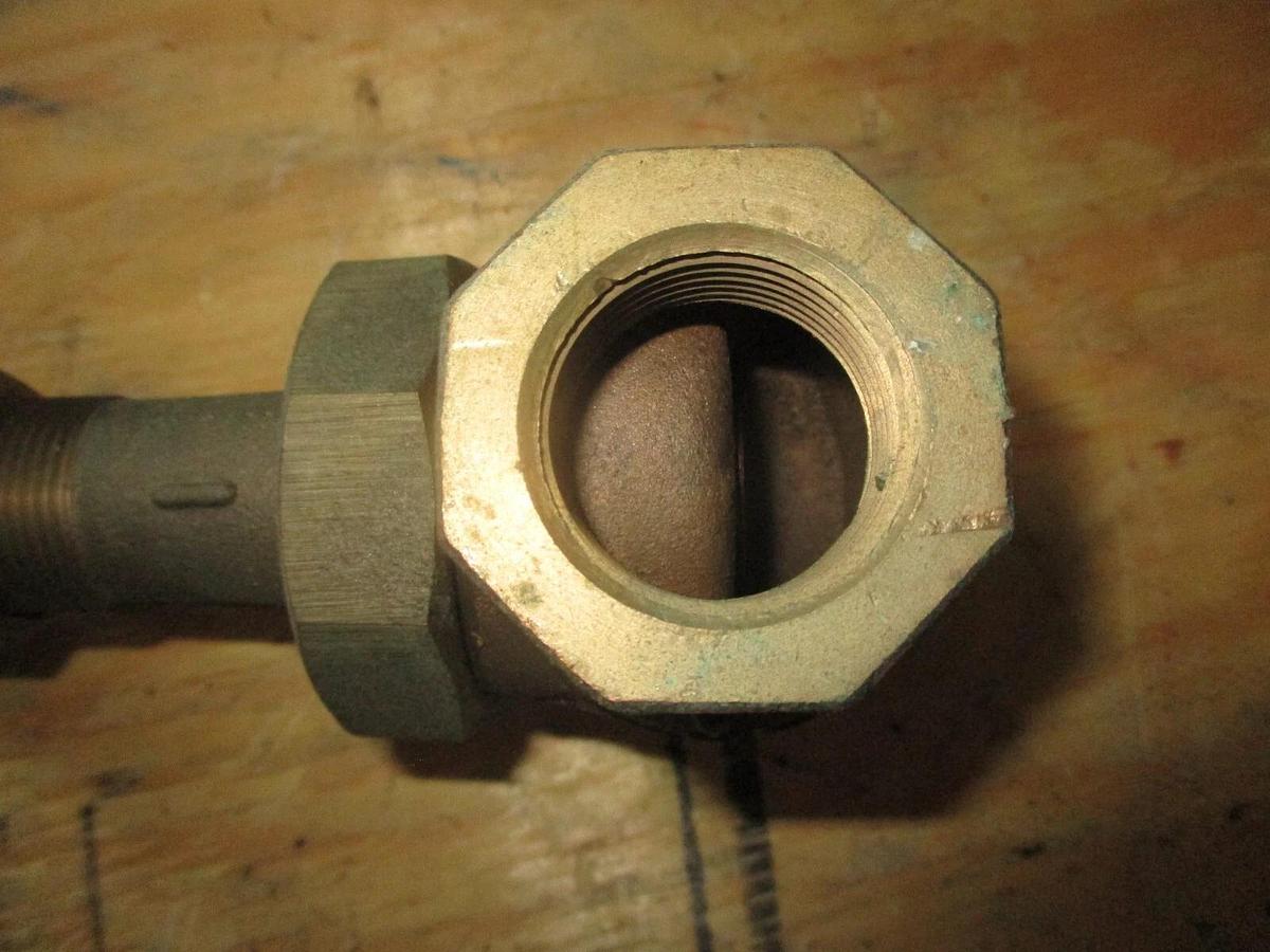 Used POWELL BRONZE 1" GLOBE VALVE, #117225J NEW