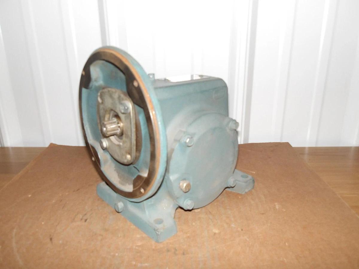 Used RELIANCE 1/2 HP MASTER XL SPEED REDUCER, RATIO 30:1, #1201042G NEW