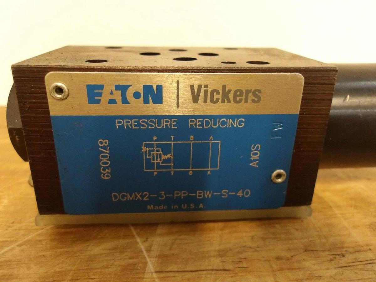 Used EATON VICKERS DCMX2-3-PP-BW-S-40 PRESSURE REDUCING VALVE, #37830G NEW