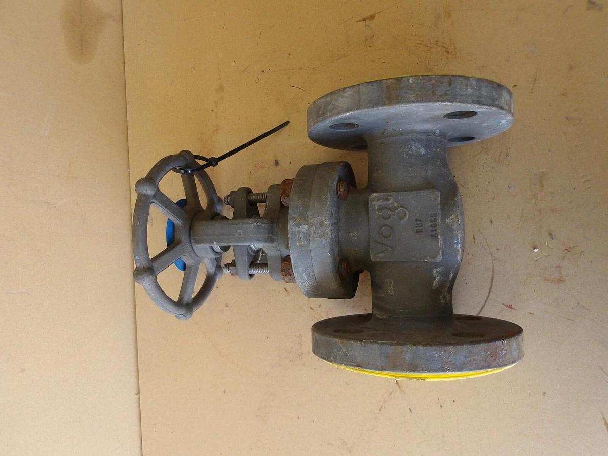 Used VOGT FORGED1-1/2" STEEL GATE VALVE, #67305G NEW