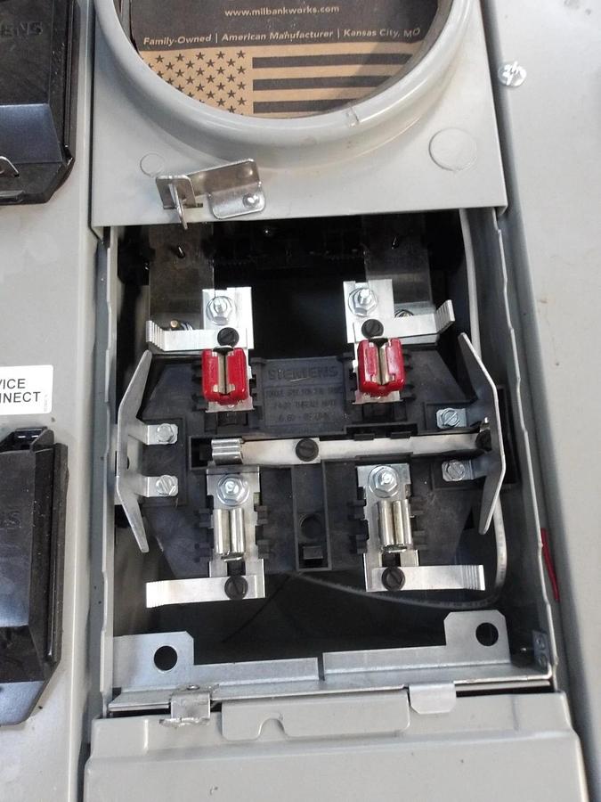 Used SIEMENS 5 GANG METERING SYSTEM WP6511RJB, 240 V, 600 A, #6121054G USED