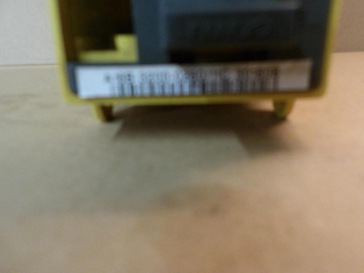 Used FANUC A02B-0259-B501/A16B-2200-0260/11C POWER MATE, #42125G USED