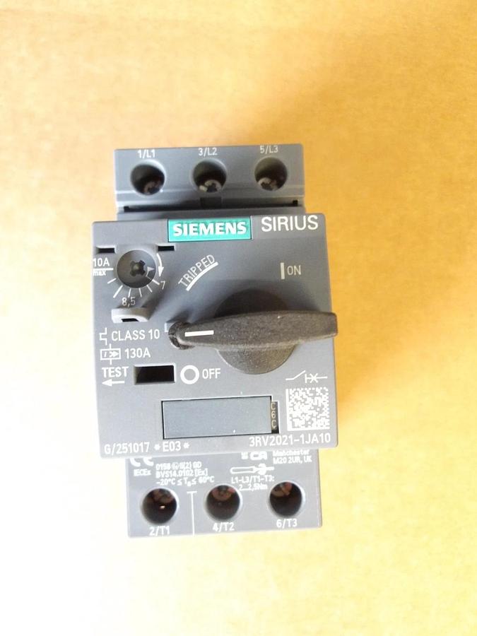 SIEMENS 3RV2021-1JA10 CIRCUIT BREAKER 7.0-10.0 AMP, #713130G NIB