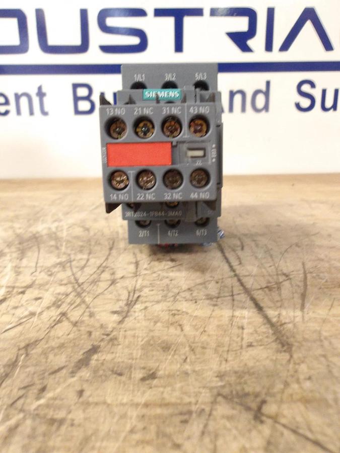 SIEMENS 12 AMP CONTACTOR 24/400 V, #77225G NIB