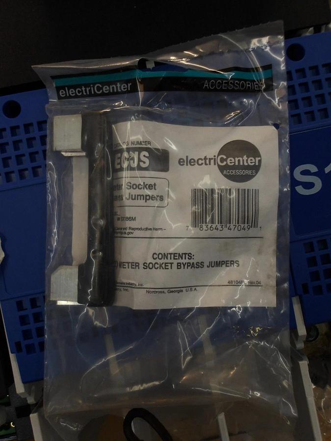Used RUSSELECTRIC RTSCD TRANSFER SWITC R6A04040, 400 AMP, #122845G NEW
