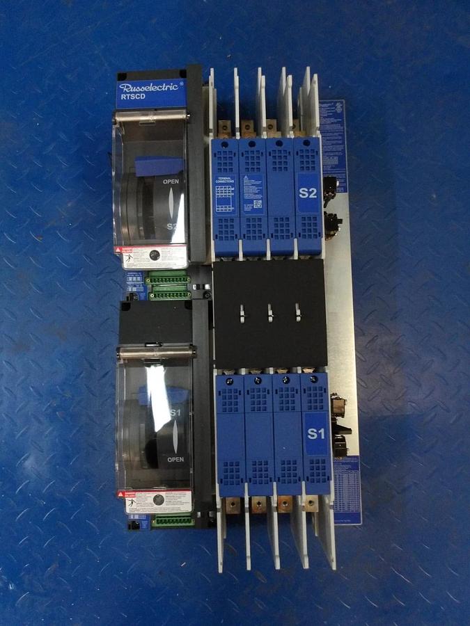 Used RUSSELECTRIC RTSCD TRANSFER SWITC R8A04020, 200 AMP, #122245G PARTS ONLY