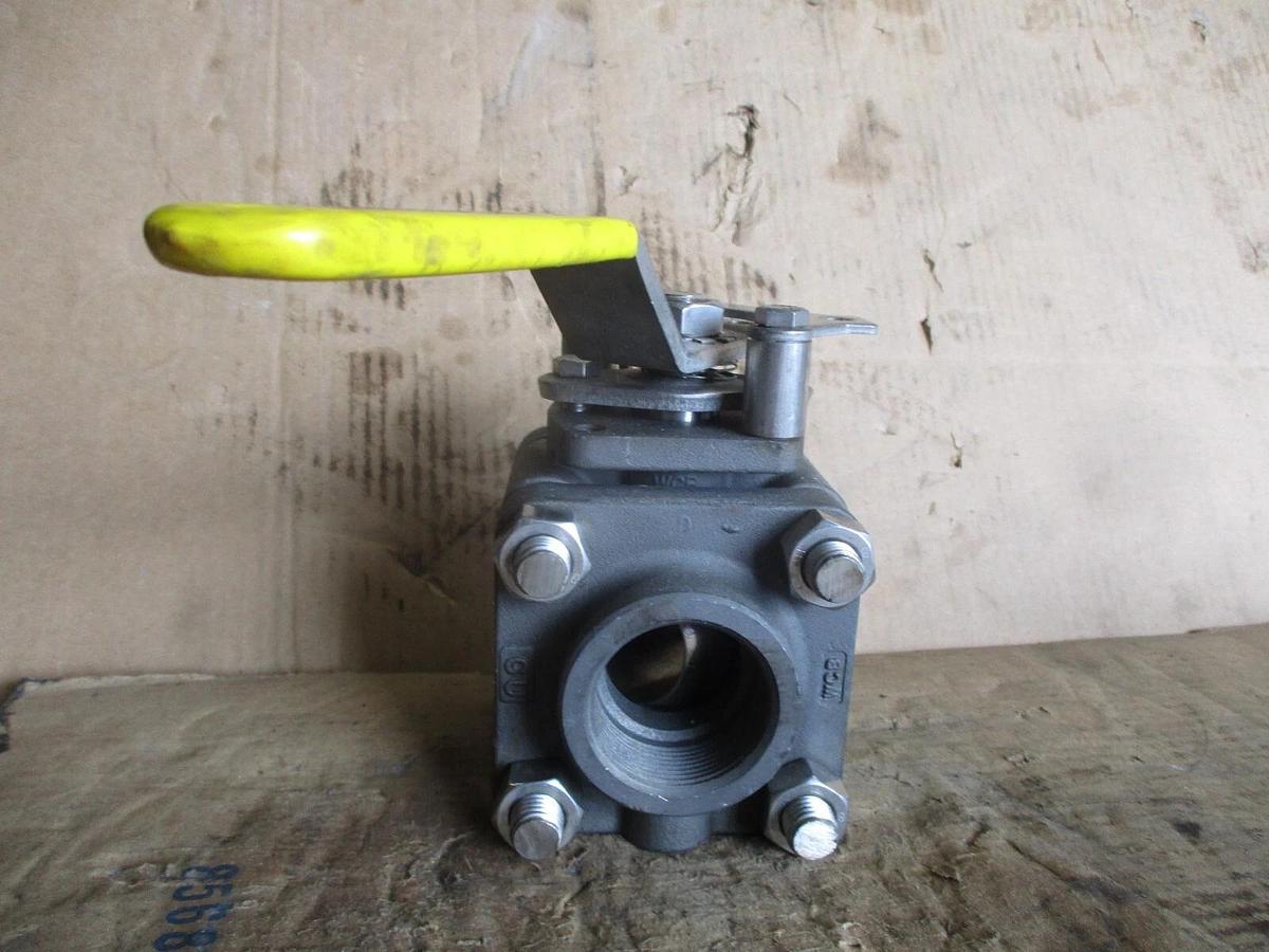 Used APOLLO 1-1/2" STEEL BALL VALVE, #751035J NEW