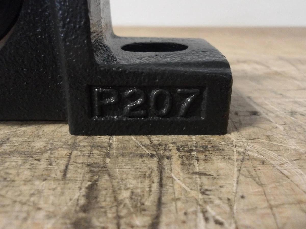 IPTCI UCP207-23 PILLOW BLOCK BEARING 1-7/16" BORE, #728304G NIB
