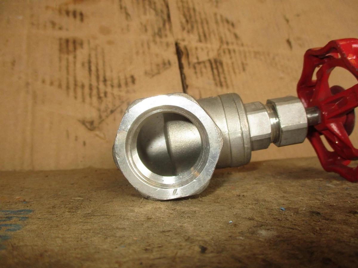 Used WARREN 1" STAINLESS GLOBE VALVE (THREADED) #78240J NEW