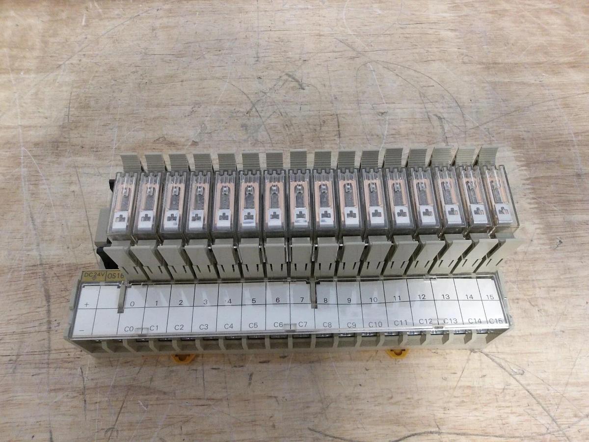 OMRON G7TC-0C16-1 RELAY TERMINAL, 24 VDC, #4281038G NIB
