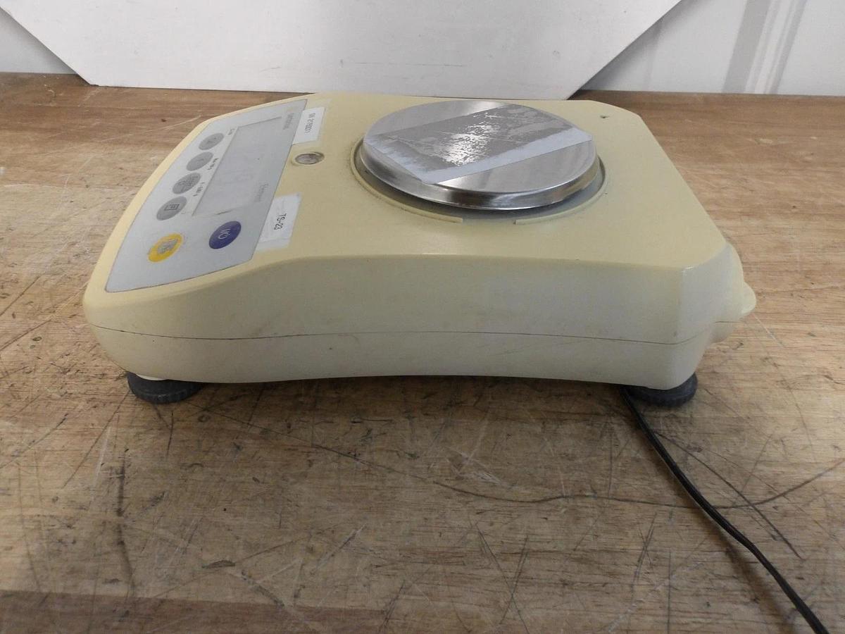 Used SATORIUS EL103 DIGITAL SCALE, #812117G USED