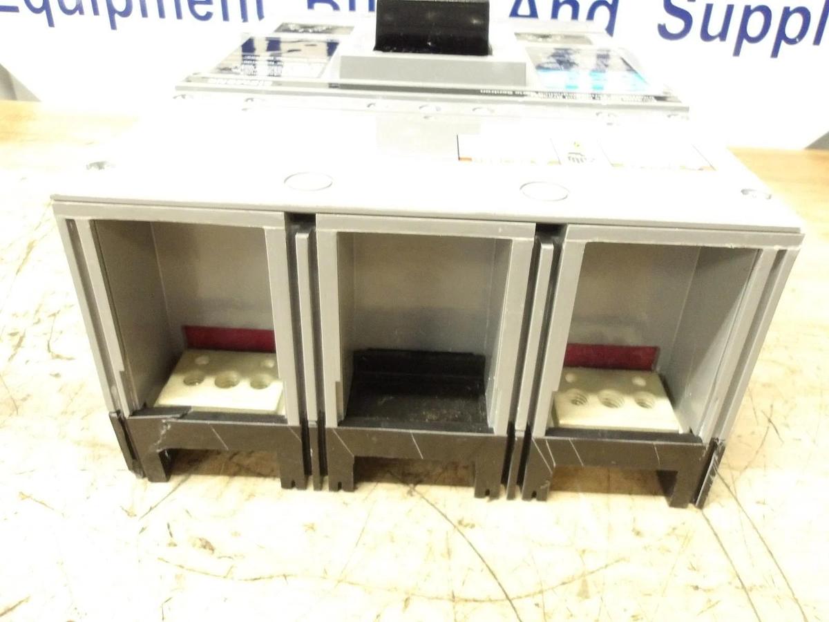 Used SIEMENS 350 AMP BREAKER 600/250 VDC, #714215G PARTS ONLY