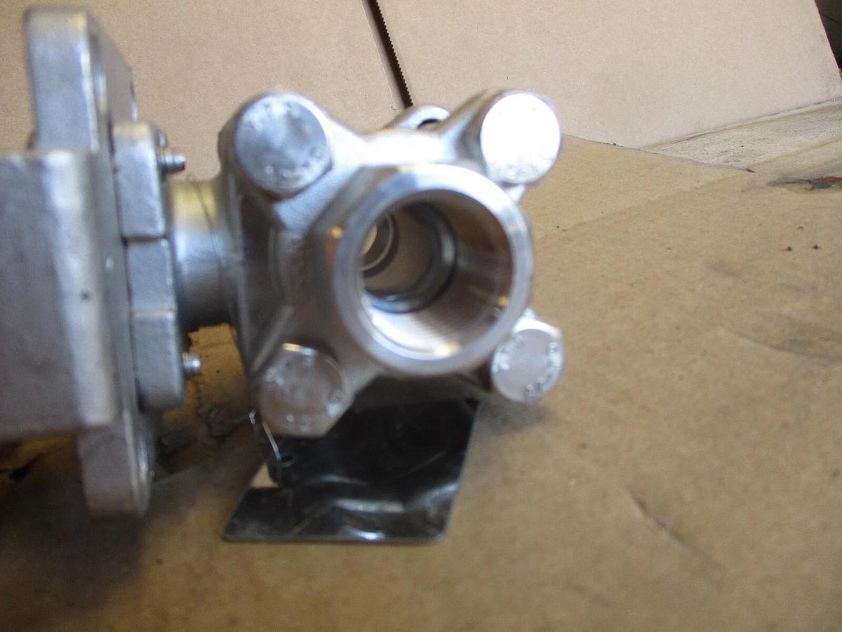 Used FLOW-TEK STAINLESS 1/2" CONTROL VALVE W/ ACTUATOR, #671056J NEW